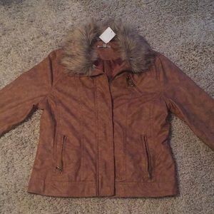 Flux leather jacket with fur collar